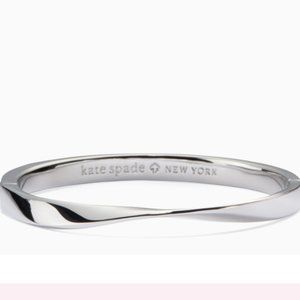 do the twist hinged bangle